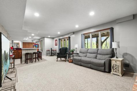9108 Decatur Avenue S Bloomington MN 55438