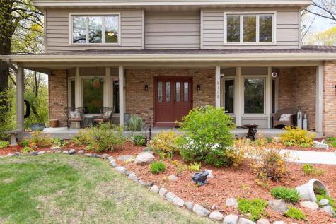 9108 Decatur Avenue S Bloomington MN 55438