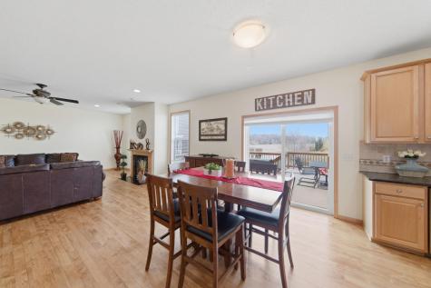 8437 Blazing Star Circle Shakopee MN 55379