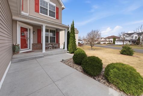 8437 Blazing Star Circle Shakopee MN 55379
