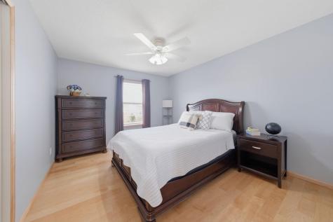 8437 Blazing Star Circle Shakopee MN 55379
