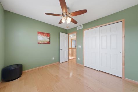 8437 Blazing Star Circle Shakopee MN 55379