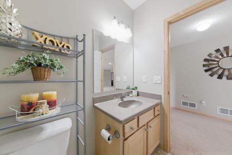 8437 Blazing Star Circle Shakopee MN 55379