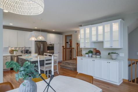 9086 Wildwood Circle Shakopee MN 55379
