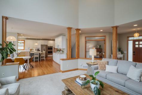 9086 Wildwood Circle Shakopee MN 55379