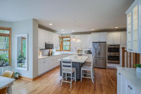 9086 Wildwood Circle Shakopee MN 55379