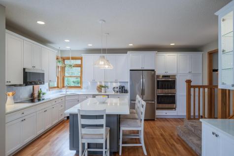 9086 Wildwood Circle Shakopee MN 55379