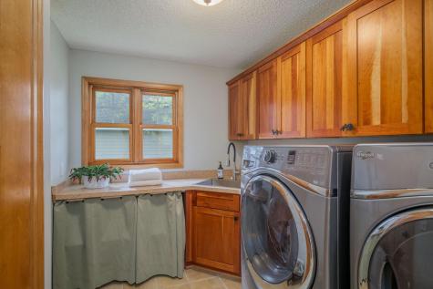 9086 Wildwood Circle Shakopee MN 55379