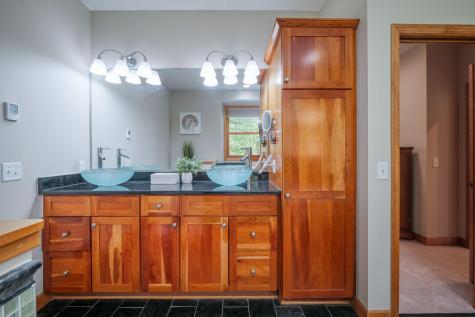 9086 Wildwood Circle Shakopee MN 55379