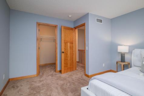 9086 Wildwood Circle Shakopee MN 55379