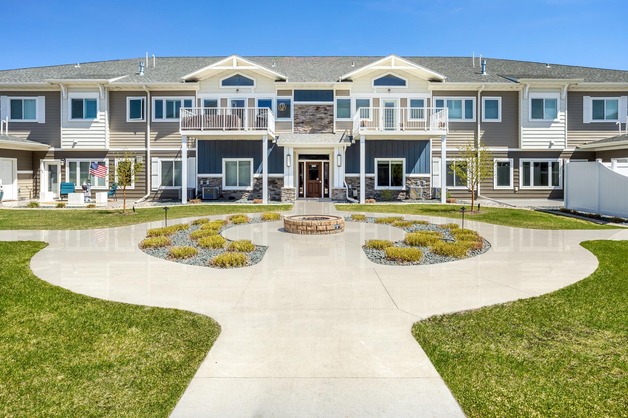 2860 Calico Drive S Fargo ND 58104