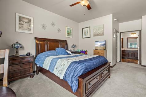 2860 Calico Drive S Fargo ND 58104