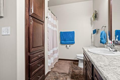 2860 Calico Drive S Fargo ND 58104