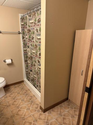 704 3rd Avenue NE Hillsboro ND 58045