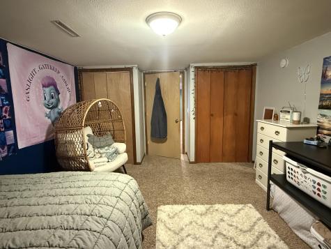 704 3rd Avenue NE Hillsboro ND 58045