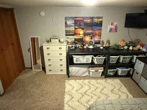 704 3rd Avenue NE Hillsboro ND 58045