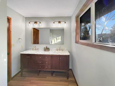 2939 Maple Street N Fargo ND 58102