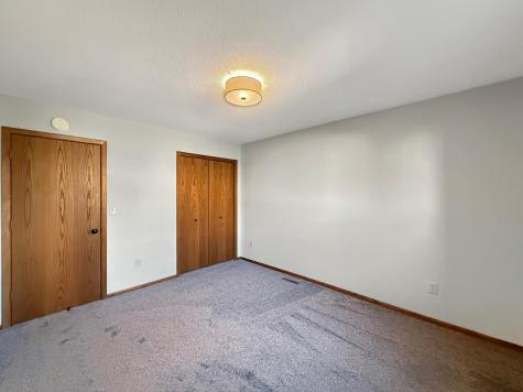 2939 Maple Street N Fargo ND 58102