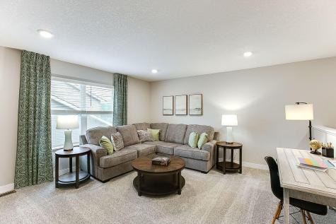 1728 Oak Creek Pass Chaska MN 55318