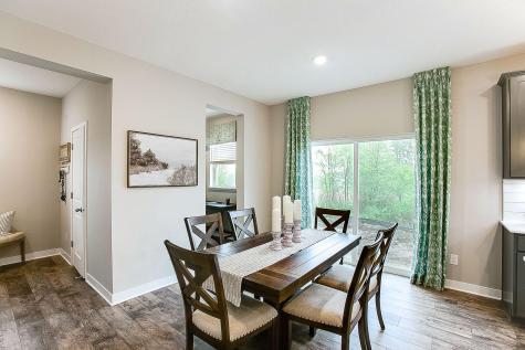 1728 Oak Creek Pass Chaska MN 55318