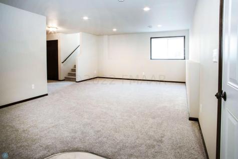 6783 Joseph Street Horace ND 58047