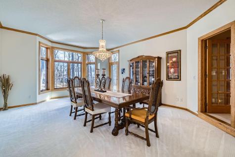 4 W Bay Lane North Oaks MN 55127