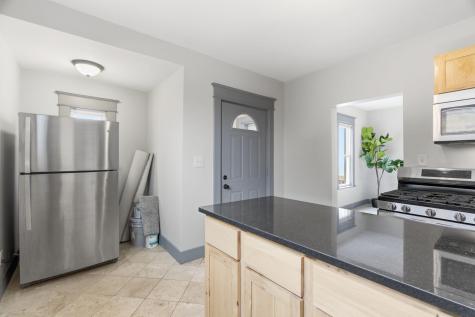902 Dodd Road West Saint Paul MN 55118