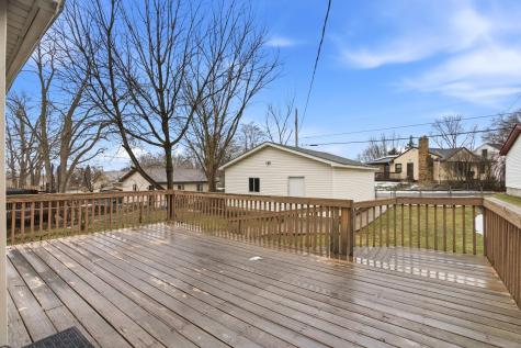 902 Dodd Road West Saint Paul MN 55118