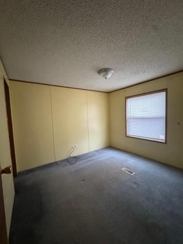21 Horseshoe Bend Horace ND 58047