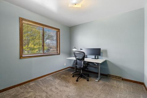 2201 84th Avenue N Brooklyn Park MN 55444