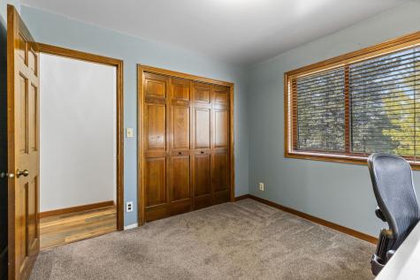 2201 84th Avenue N Brooklyn Park MN 55444