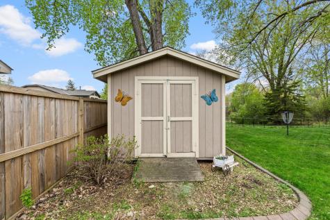 2201 84th Avenue N Brooklyn Park MN 55444