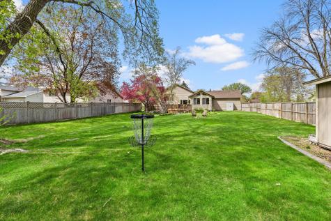 2201 84th Avenue N Brooklyn Park MN 55444