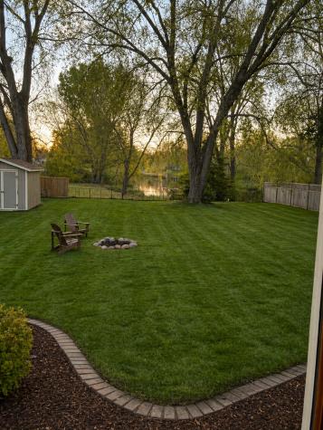 2201 84th Avenue N Brooklyn Park MN 55444