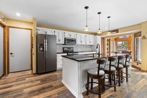 2201 84th Avenue N Brooklyn Park MN 55444