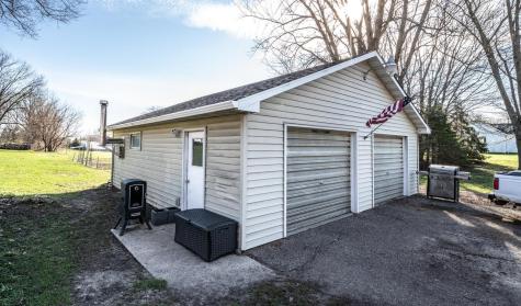 4480 Crystal Lake Trail Faribault MN 55021