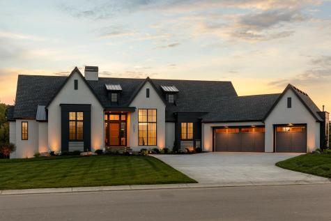 2045 Bridgevine Court Independence MN 55359