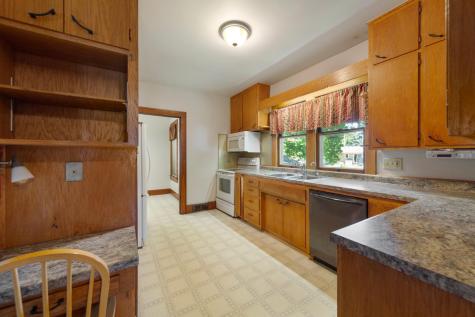 420 Main Street W Waterville MN 56096
