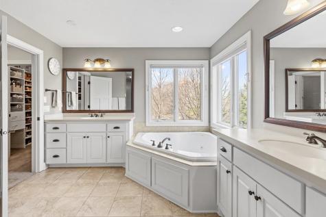 9106 Cold Stream Lane Eden Prairie MN 55347