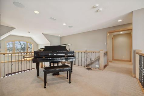 22620 Hayward Avenue N Forest Lake MN 55025