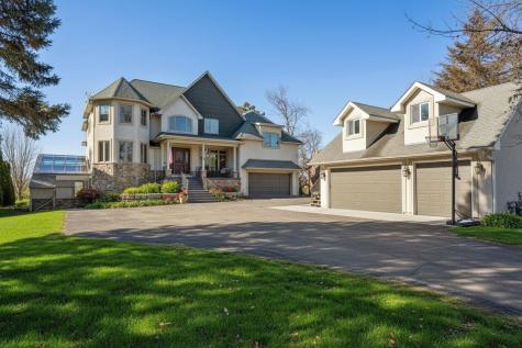 22620 Hayward Avenue N Forest Lake MN 55025