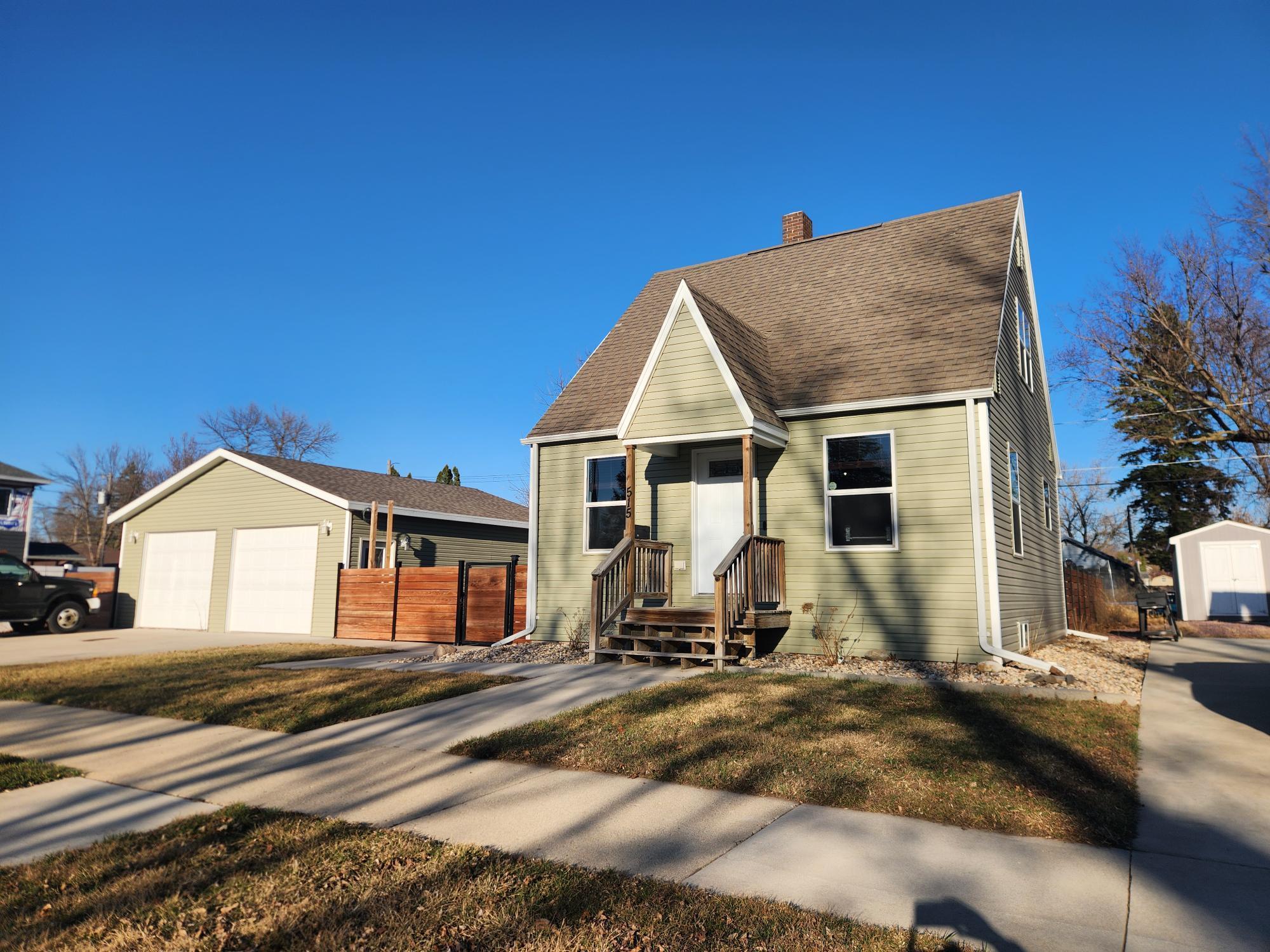 515 5th Avenue SW Pipestone MN 56164