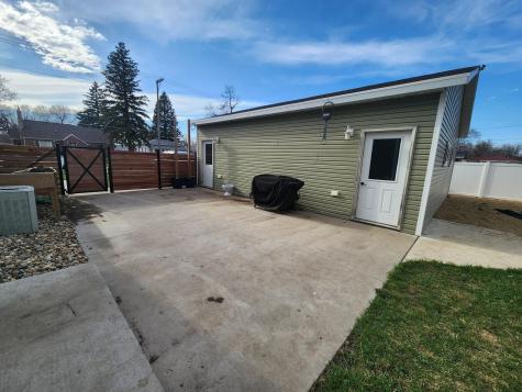 515 5th Avenue SW Pipestone MN 56164