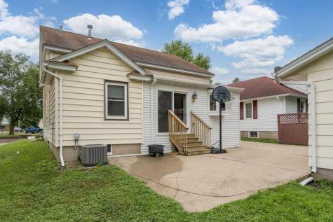 510 N 4th Street Le Sueur MN 56058
