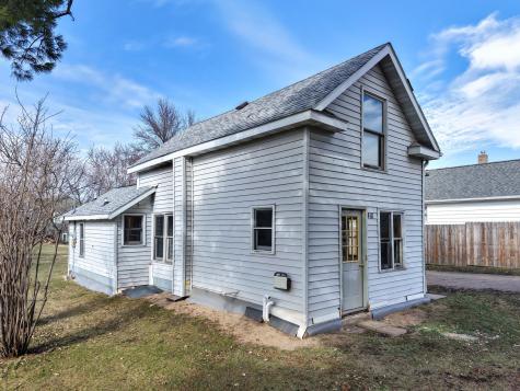418 Main Street E Detroit Lakes MN 56501