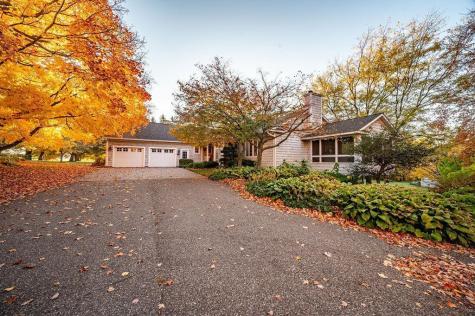 W7429 510th Avenue Ellsworth WI 54011