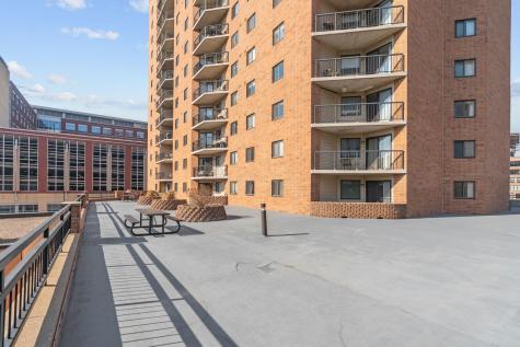 78 10th Street E Saint Paul MN 55101