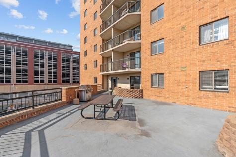 78 10th Street E Saint Paul MN 55101
