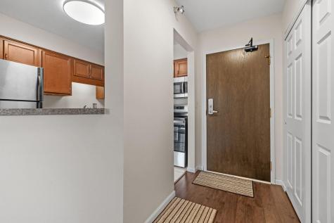 78 10th Street E Saint Paul MN 55101