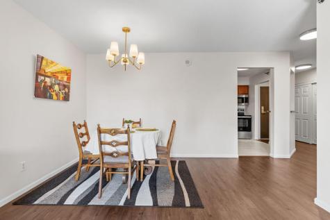 78 10th Street E Saint Paul MN 55101